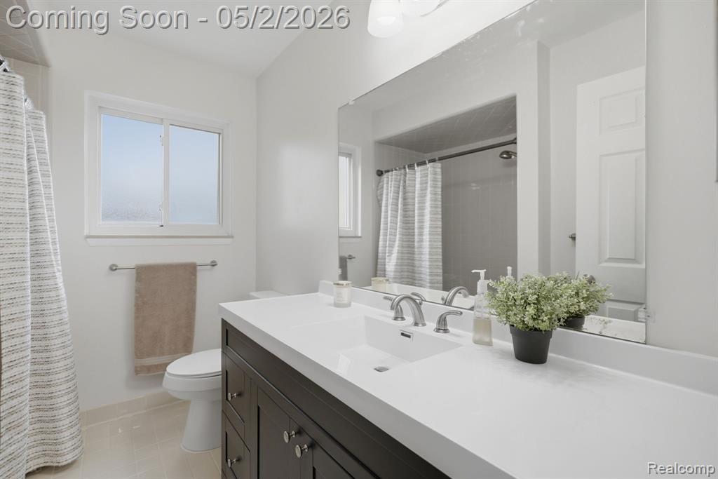 19704 Parkside Street, Saint Clair Shores, MI 48080 — Photo 17