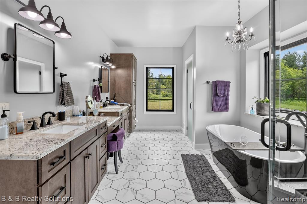 6204 Fish Lake Road, North Branch, MI 48461 — Photo 22