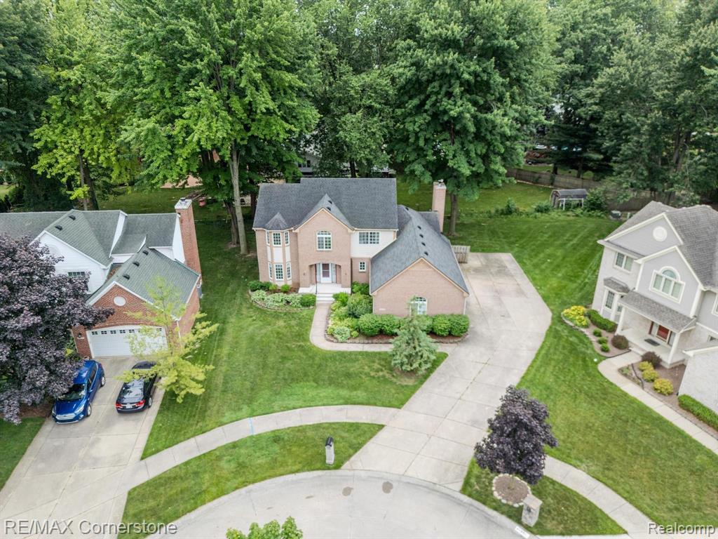 41899 CONNERWOOD Court, Canton, MI 48187 — Photo 57