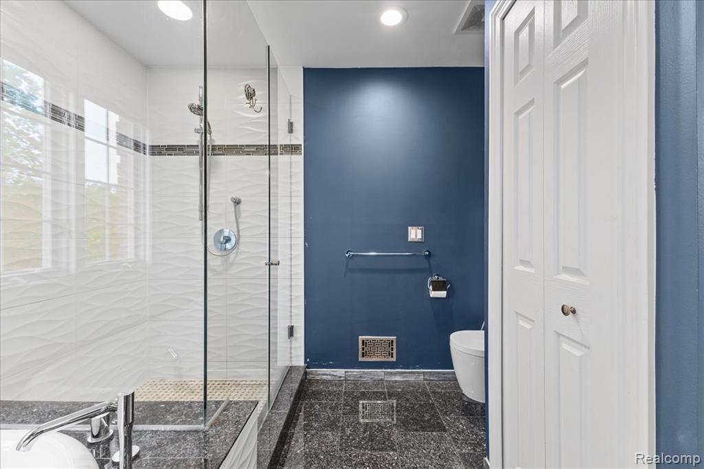 2160 W Buell Road, Oakland, MI — Photo 25