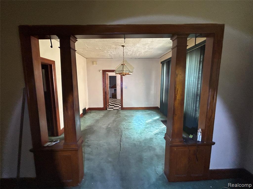 5050 Seminole Street, Detroit, MI 48213 — Photo 2