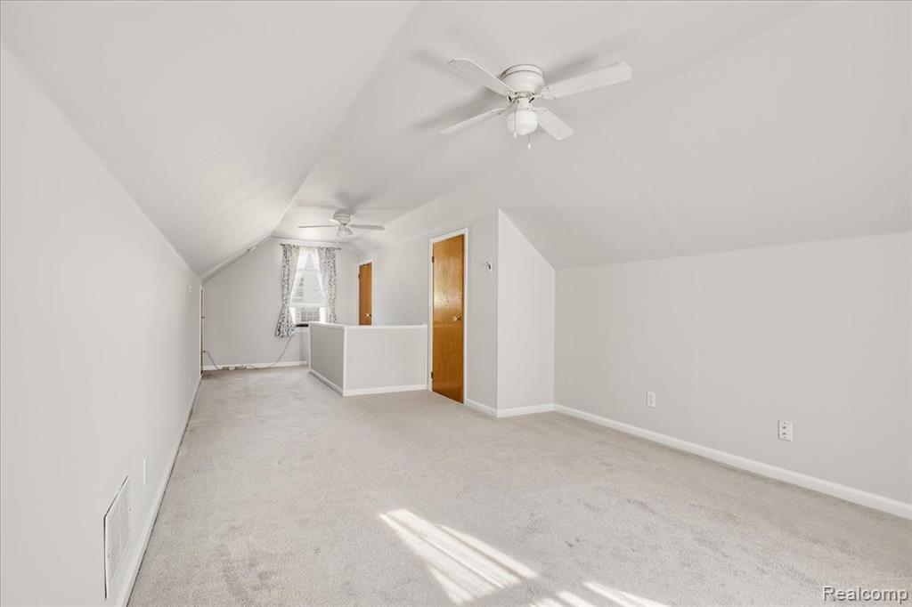 908 Bauman Avenue, Royal Oak, MI 48073 — Photo 11
