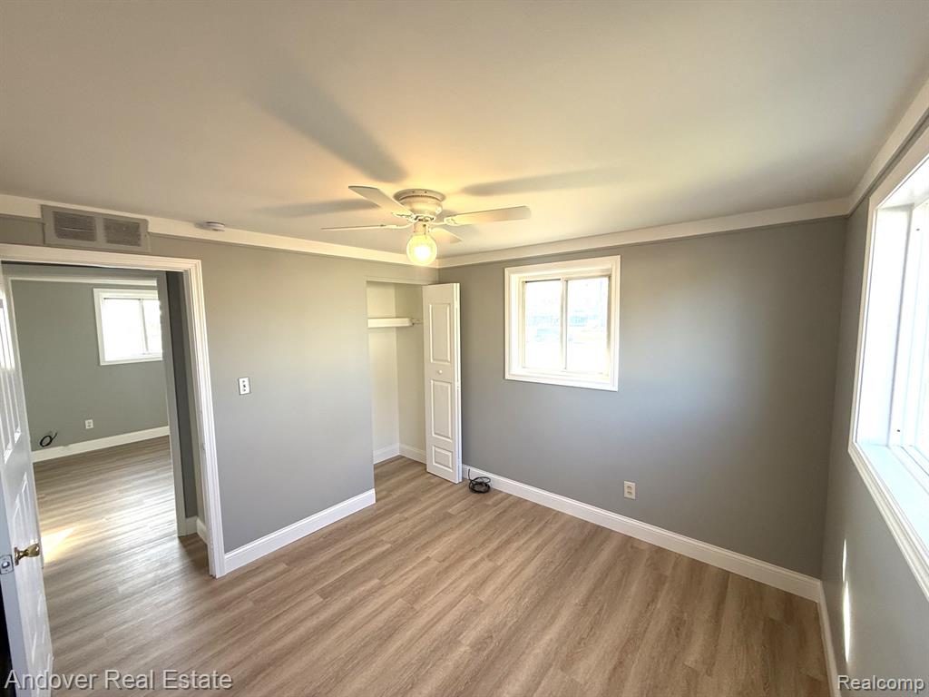 29239 Cambridge Street, Garden City, MI — Photo 8