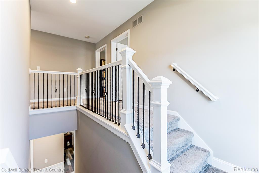 11634 Island Court, Hartland, MI 48353 — Photo 31