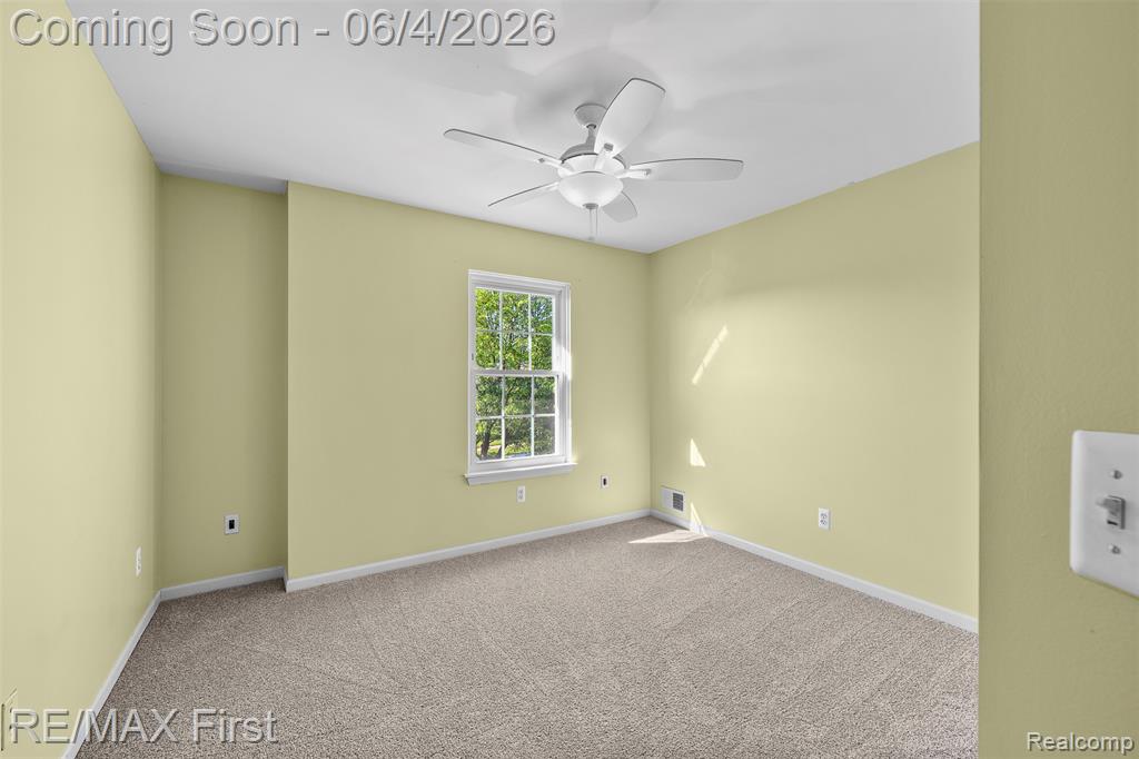 8559 Barrington Drive, Ypsilanti, MI 48198 — Photo 25