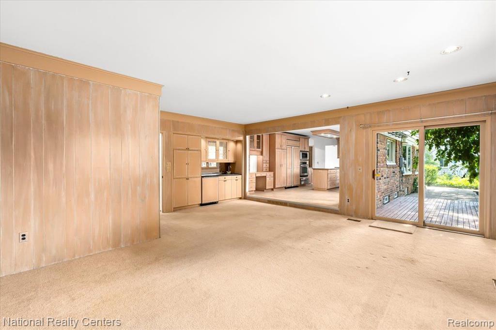 4258 WESTOVER Drive, West Bloomfield, MI 48323 — Photo 30