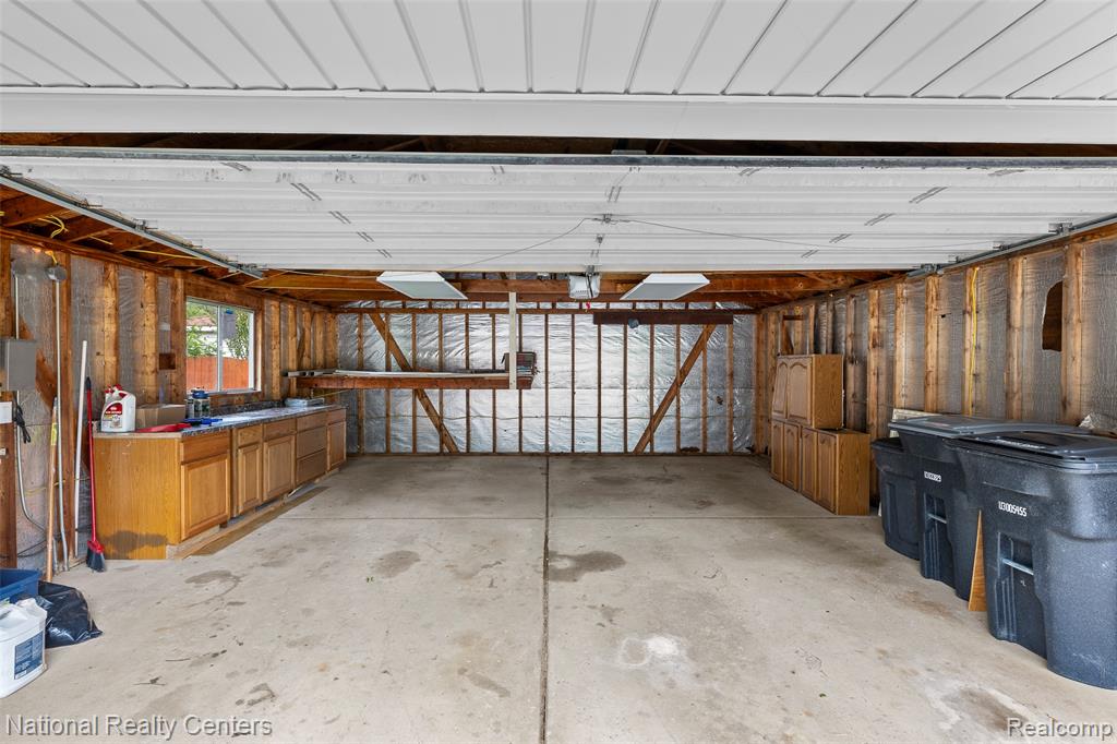 9924 Arden Street, Livonia, MI 48150 — Photo 34