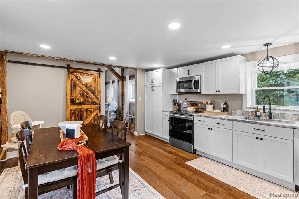 10433 Nichols Road, Gaines Vlg, MI 48436 — Photo 10