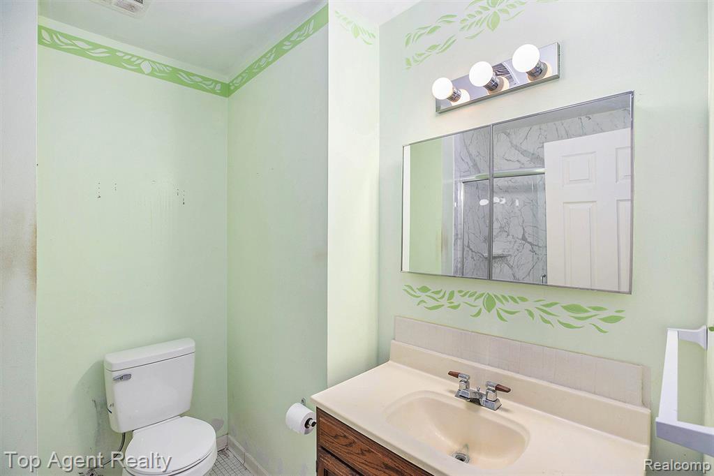 509 E University Drive, 508, Rochester, MI 48307 — Photo 13