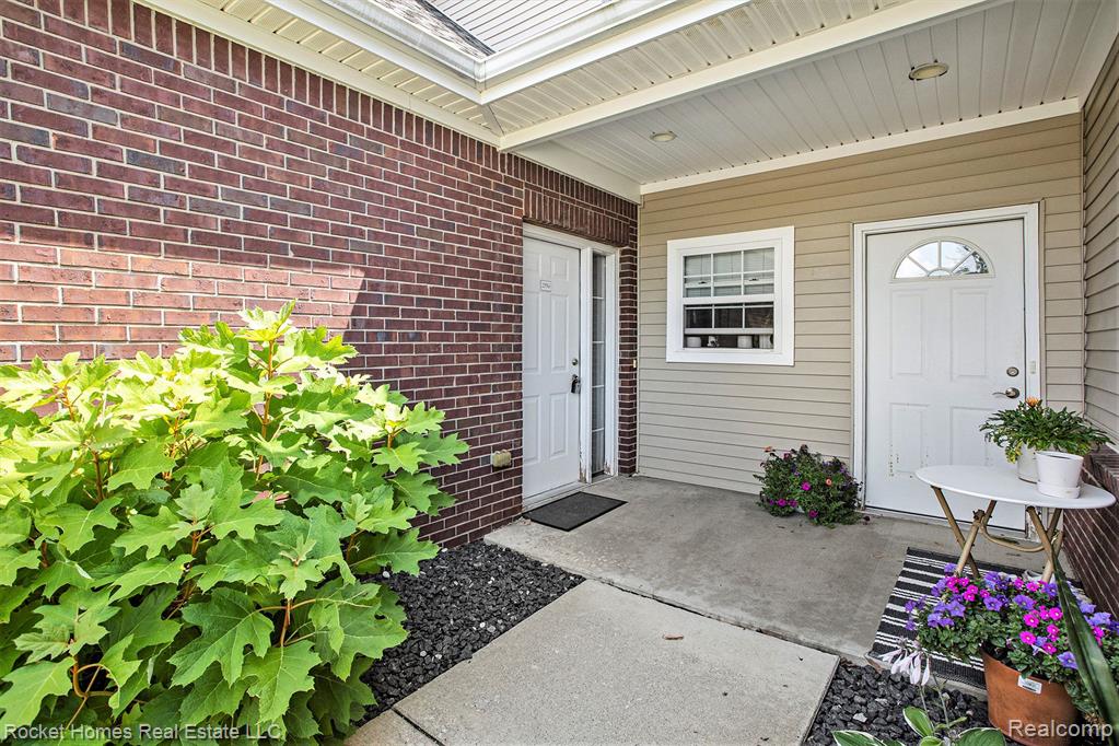 2956 Hunley Drive, Ann Arbor, MI 48105 — Photo 6