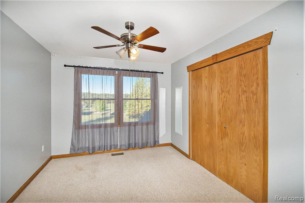 7296 RUSTIC WAY Drive, Fowlerville, MI 48836 — Photo 22