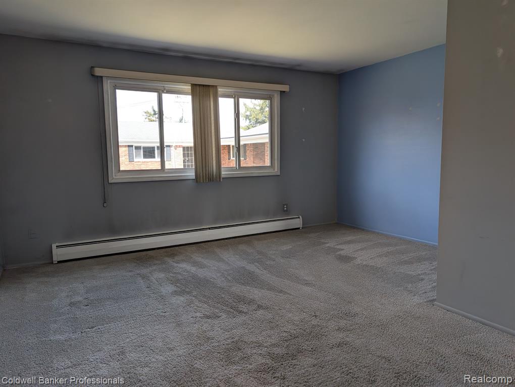 31831 GRAND RIVER Avenue, 98, Farmington, MI 48336 — Photo 16