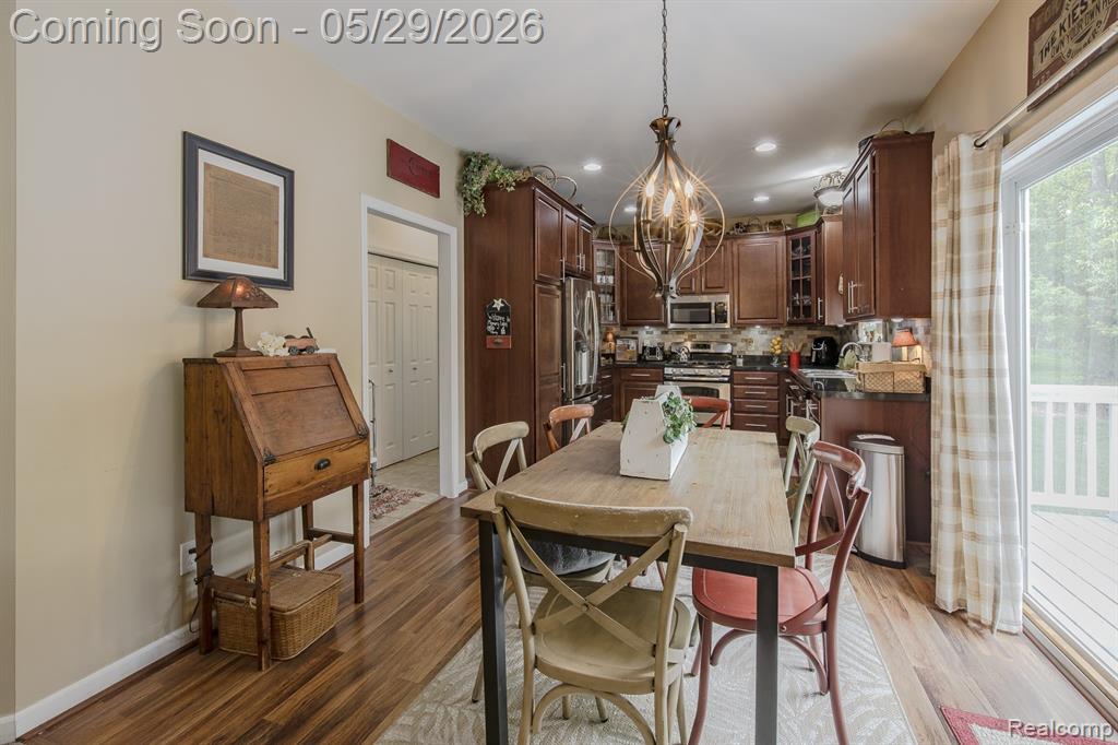 2740 Diane Marie Court, Waterford, MI 48329 — Photo 13