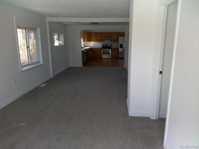 5071 Lippincott Boulevard, Burton, MI 48519 — Photo 5