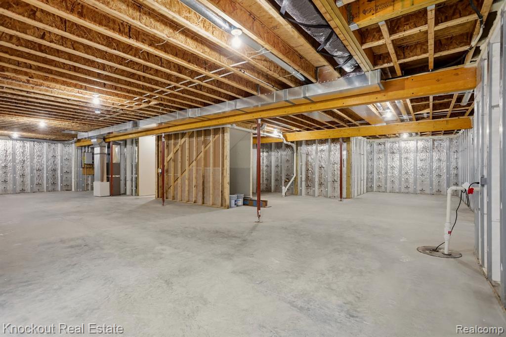 12095 Country Run Drive, Birch Run, MI 48415 — Photo 45