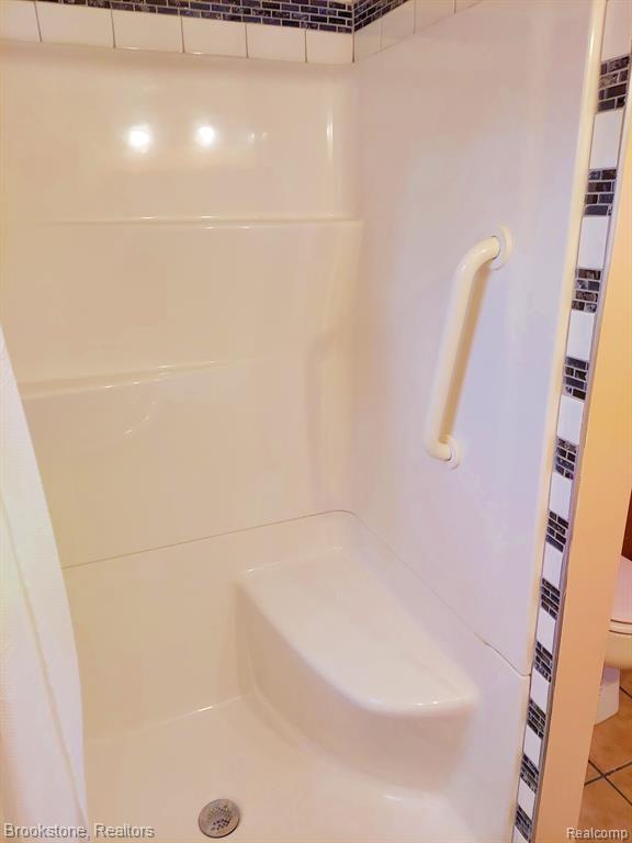 5104 CHESANING Road, Chesaning, MI 48616 — Photo 30