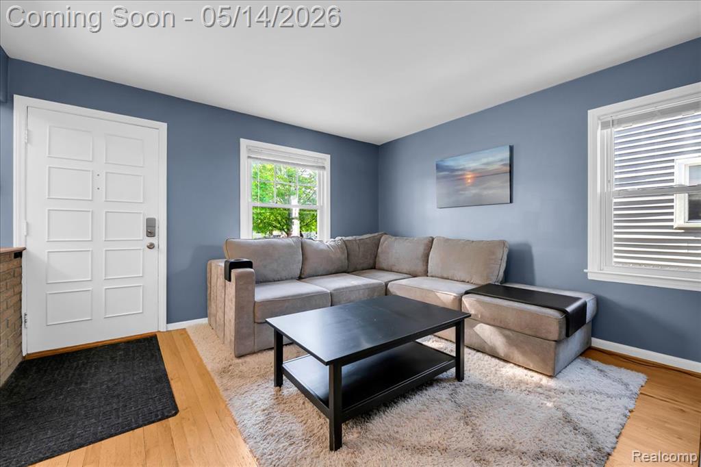 900 N Edison Avenue, Royal Oak, MI 48067 — Photo 2