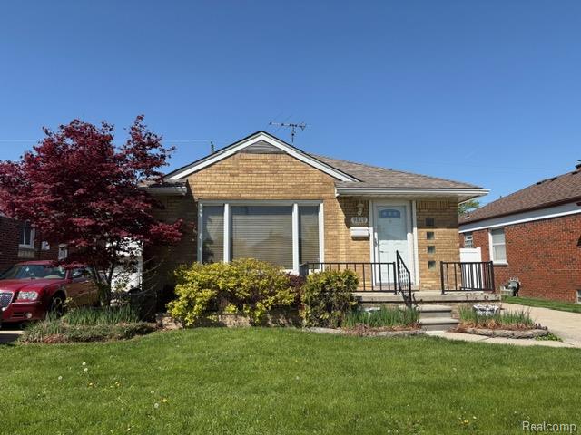 9820 Rosedale Boulevard, Allen Park, MI 48101 — front exterior