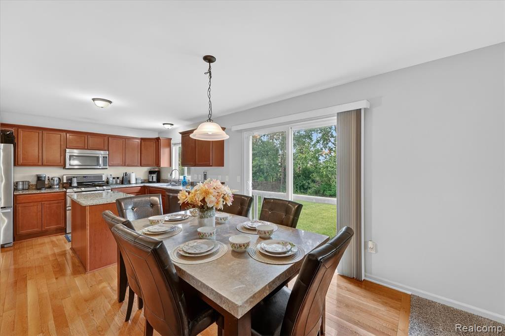 6119 Treetops Drive, Romulus, MI 48174 — Photo 15