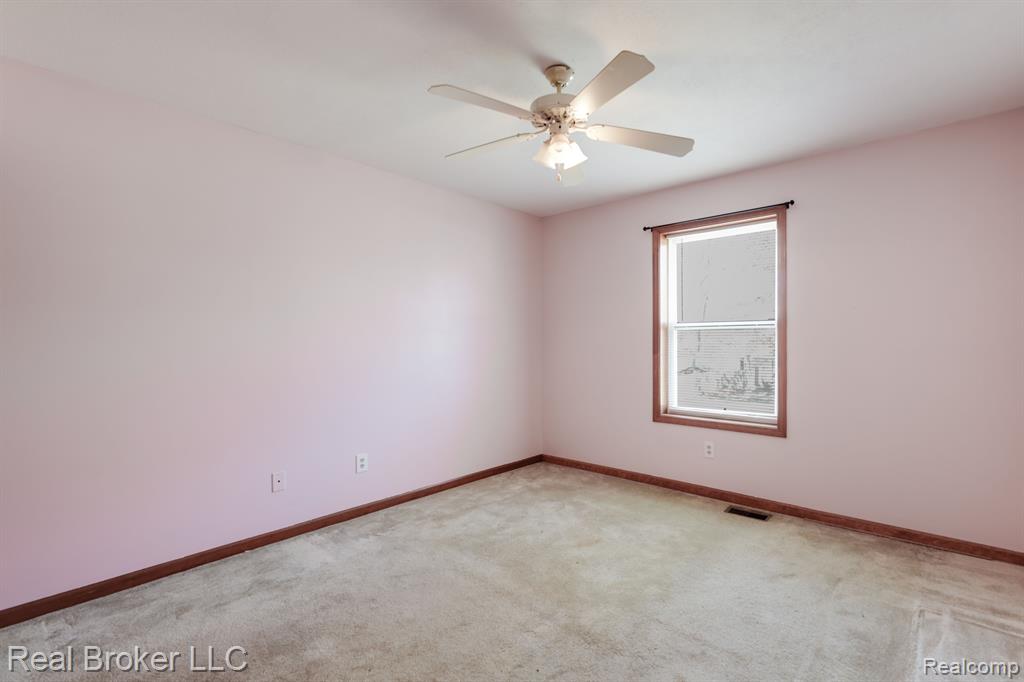 516 ALLEN Street, Clio, MI 48420 — Photo 13