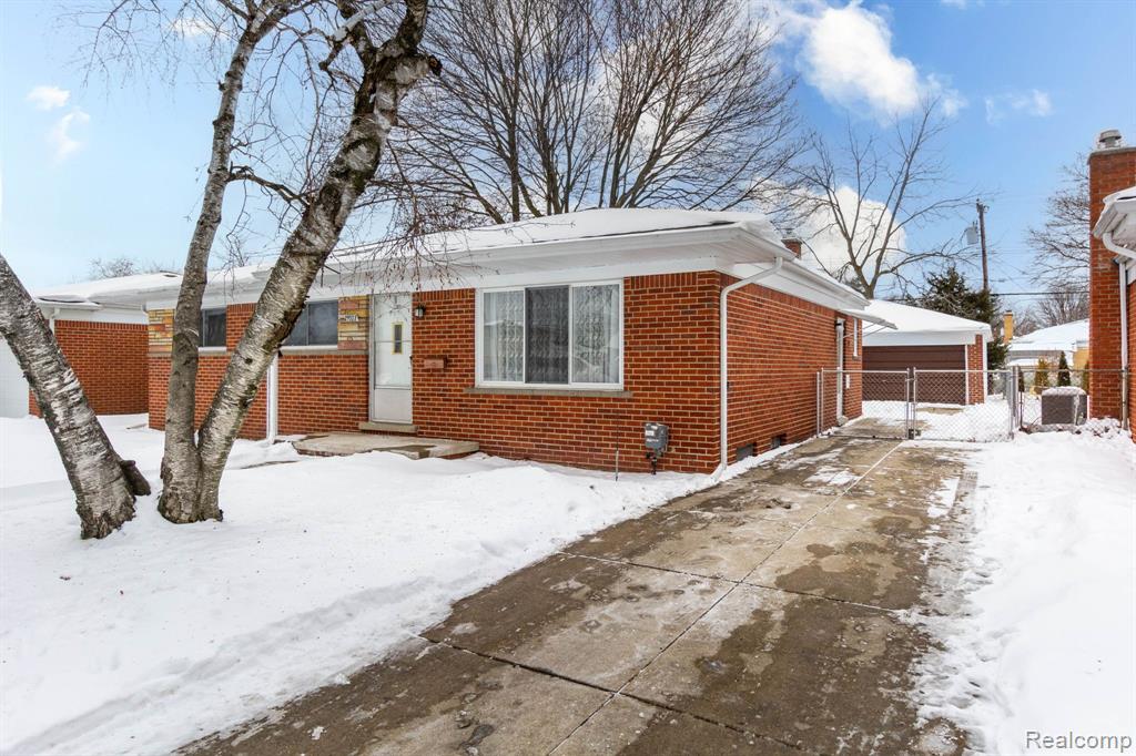 29327 Orvylle Drive, Warren, MI 48092 — Photo 2