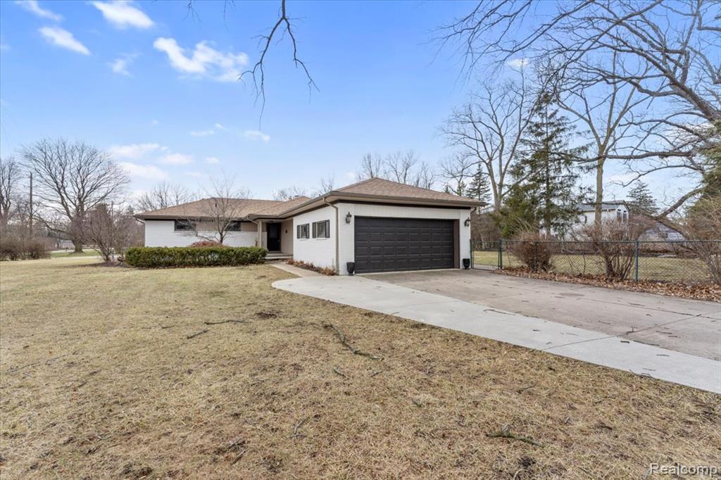 21524 THOROFARE Road, Grosse Ile, MI 48138 — Photo 26