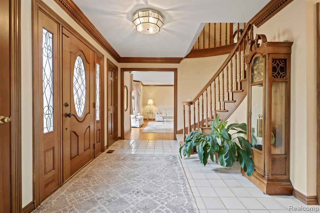 415 W HICKORY GROVE Road, Bloomfield Hills, MI 48302 — Photo 5