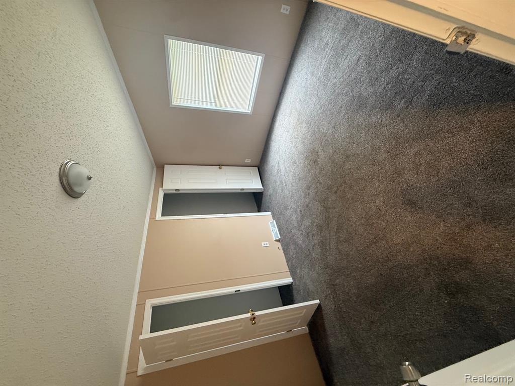 43505 Charlemagne Avenue, Sterling Heights, MI 48314 — Photo 16