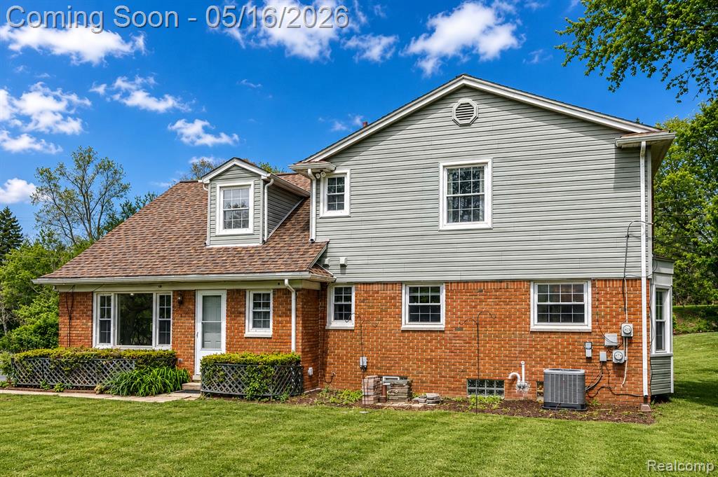 6295 Vernmoor Drive, Troy, MI 48098 — Photo 35