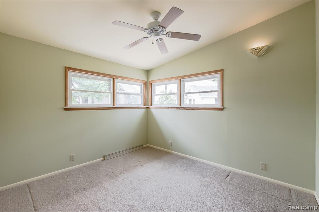 9634 Bonnie Briar Street, White Lake, MI — Photo 26