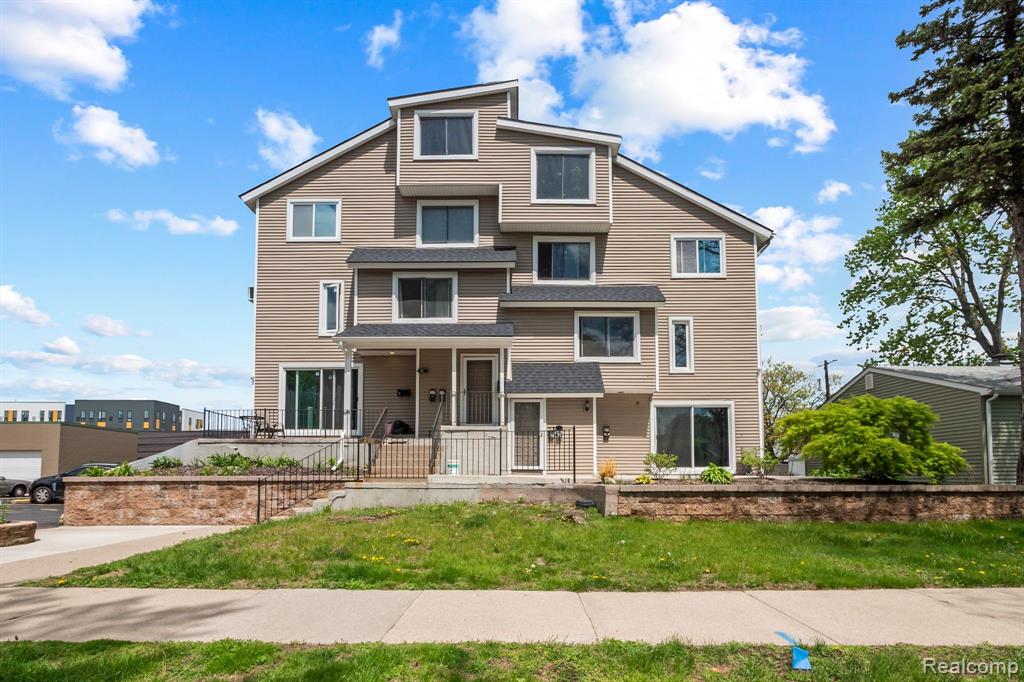 575 E TROY Street, Ferndale, MI 48220 — front exterior