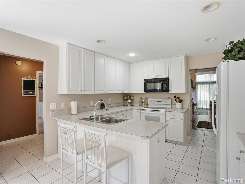 52088 Southview Ridge, Macomb, MI 48042 — Photo 25
