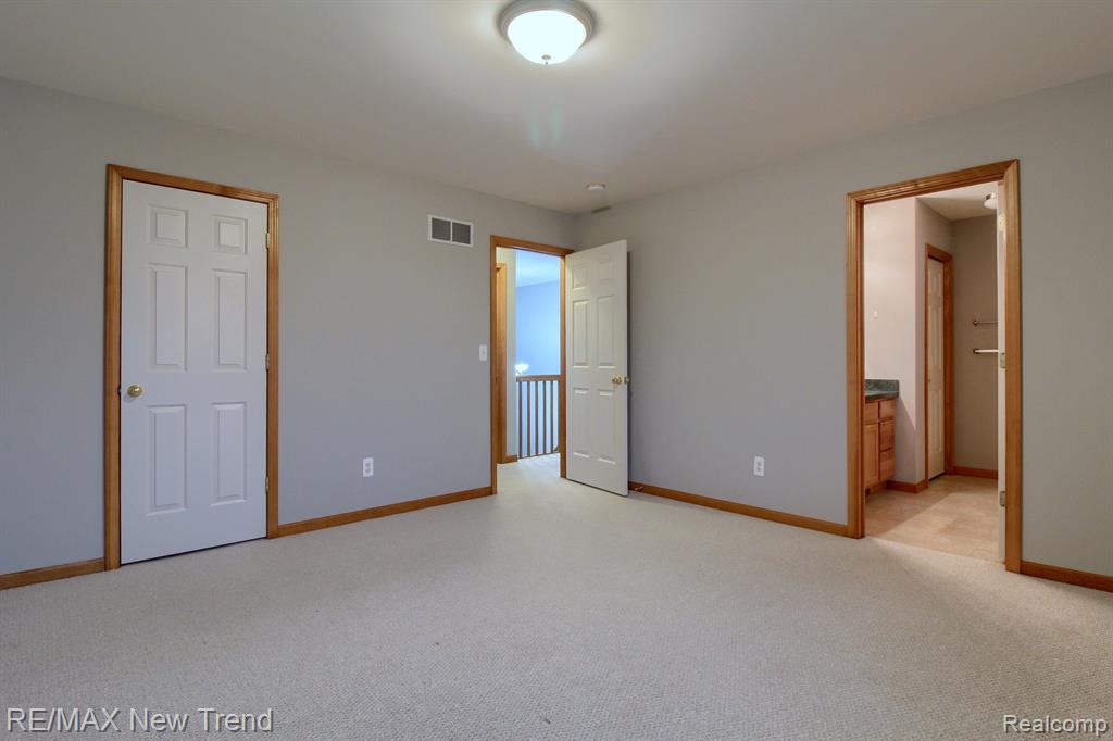 508 HEARTWOOD Lane, Saline, MI 48176 — Photo 23