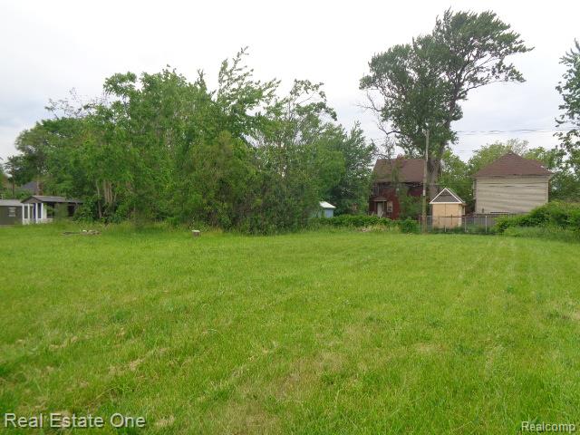 8415 Brush Street, Detroit, MI 48202 — Photo 12