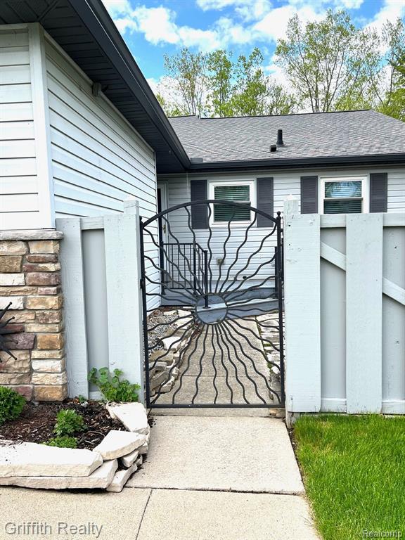7597 RADCLIFFE, Brighton, MI 48114 — Photo 3