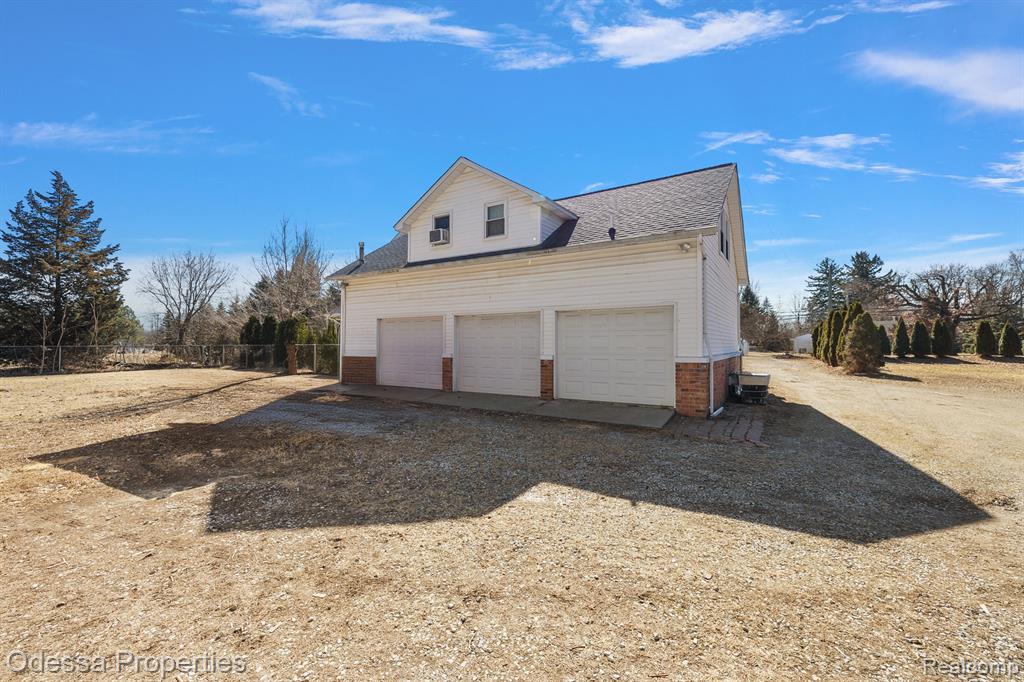 7525 22 MILE Road, Shelby Twp, MI 48317 — Photo 13