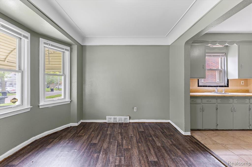 6905 Archdale Street, Dearborn, MI 48228 — Photo 18