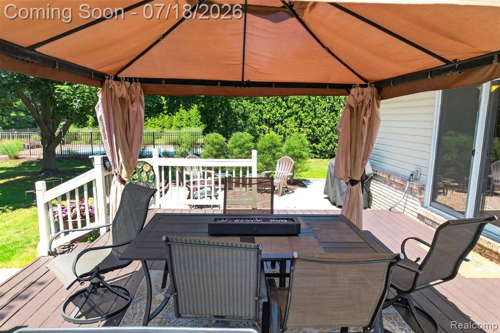 5363 Mill Race Way, Commerce Twp, MI 48382 — Photo 41