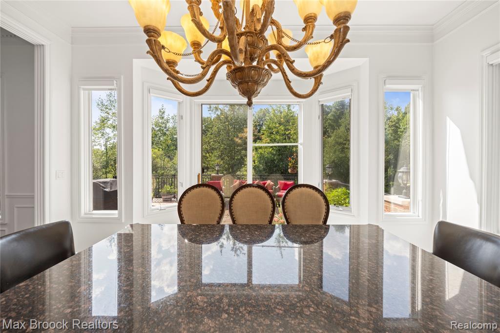 5679 Branford Drive, West Bloomfield, MI — Photo 25