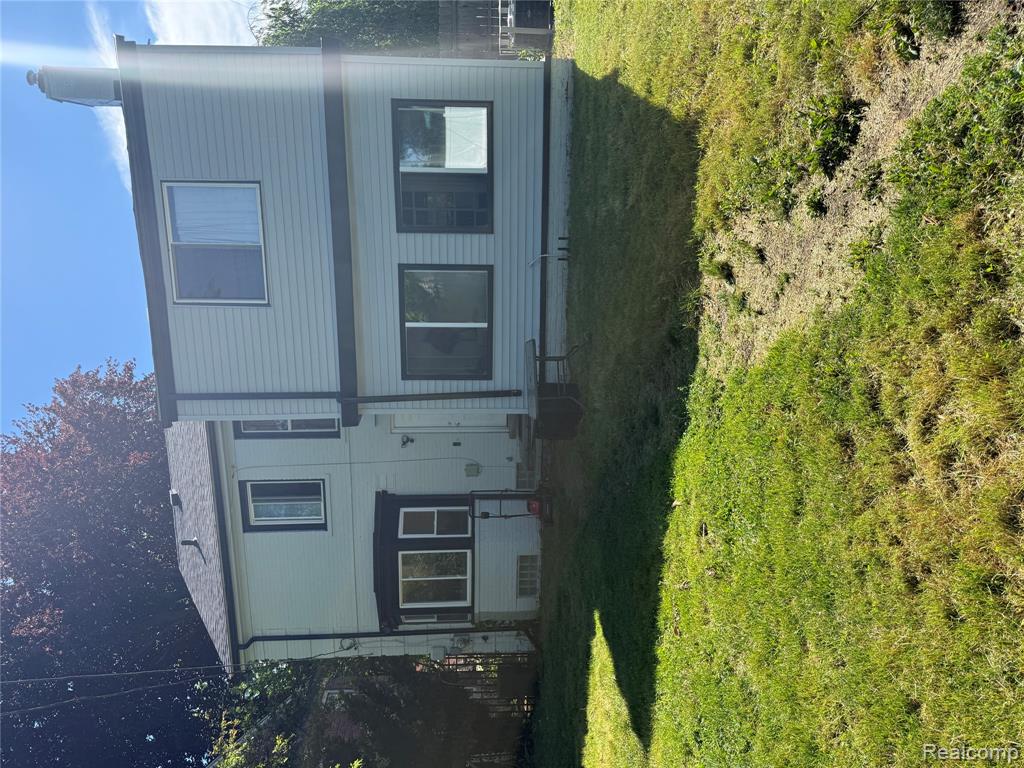 16705 Plainview Avenue, Detroit, MI 48219 — Photo 15