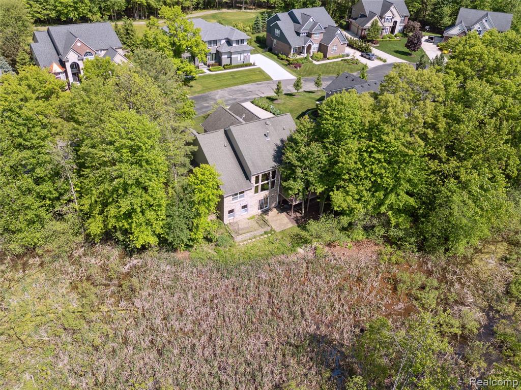 418 Greenan Lane, Lake Orion, MI 48362 — Photo 56