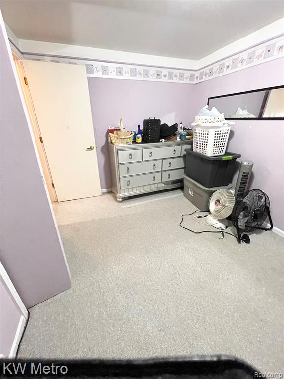 9979 Berwyn, Redford, MI 48239 — Photo 18