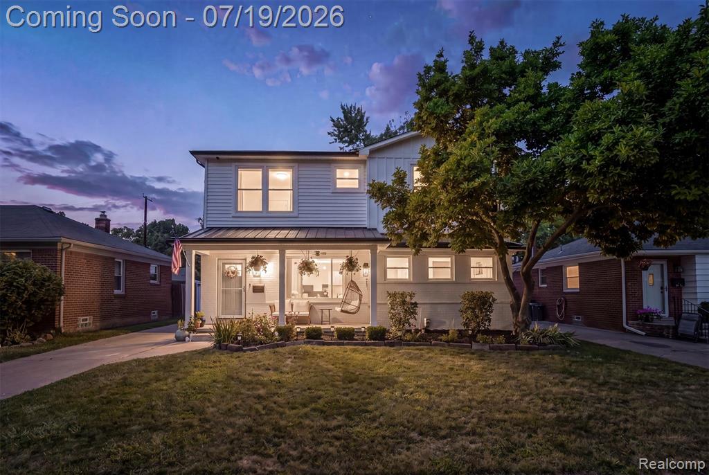 502 W Sunnybrook Drive, Royal Oak, MI 48073 — front exterior