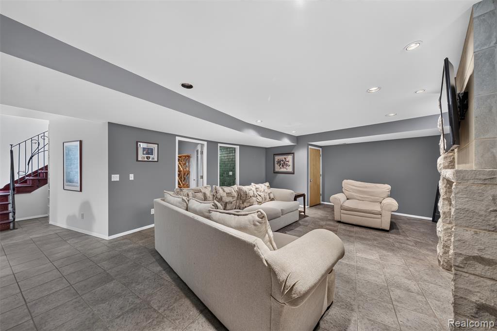 750 Hazelwood Street, Birmingham, MI 48009 — Photo 47