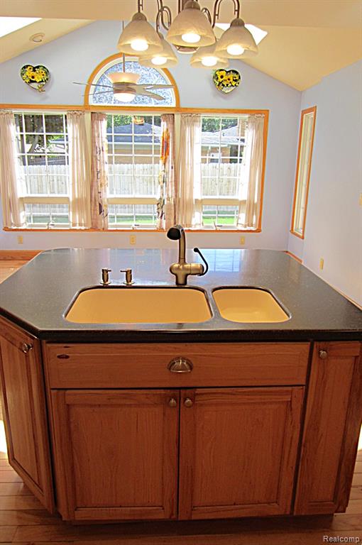 52477 Pappy Lane, Shelby Twp, MI 48316 — Photo 13