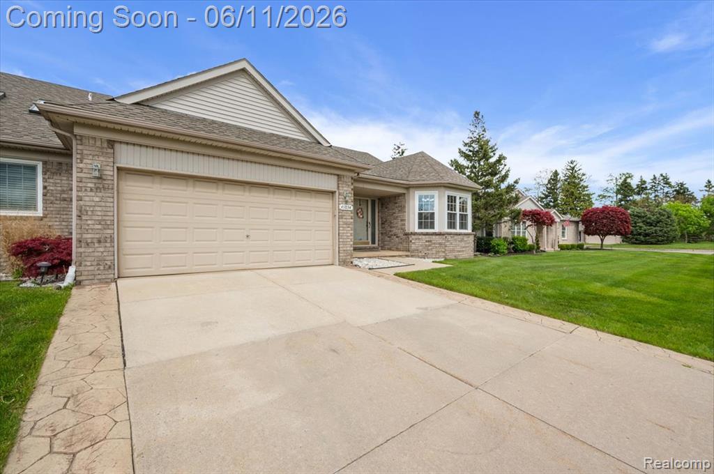41034 Greenspire Drive, Clinton Twp, MI 48038 — Photo 4