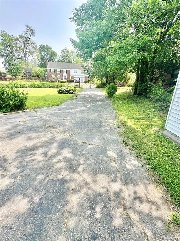 590 W HILDALE Avenue, Highland Park, MI 48203 — Photo 51