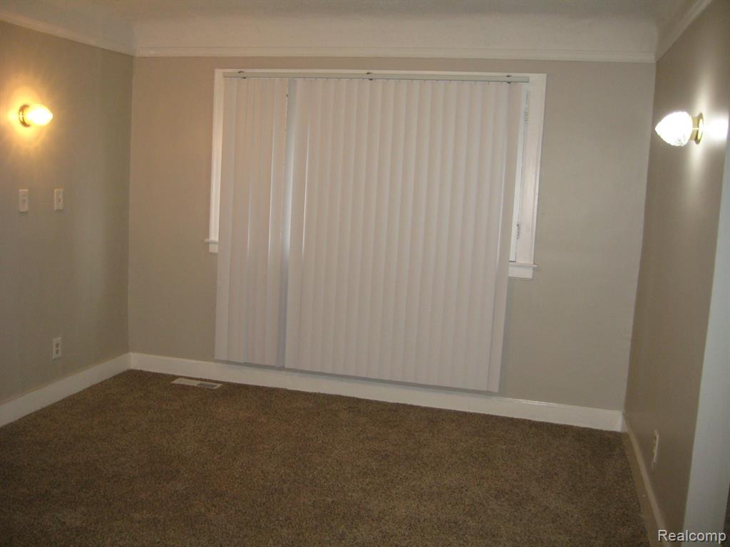 8066 NORMILE Street, Detroit, MI 48204 — Photo 12