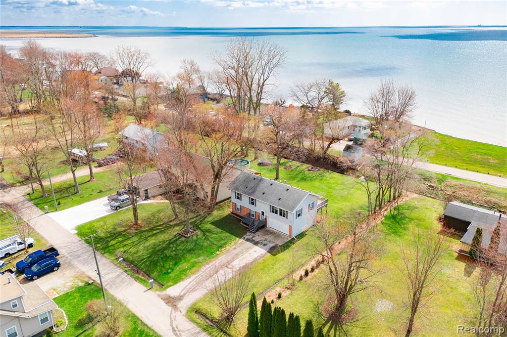 7522 Sovey Drive, Newport, MI 48166 — Photo 30