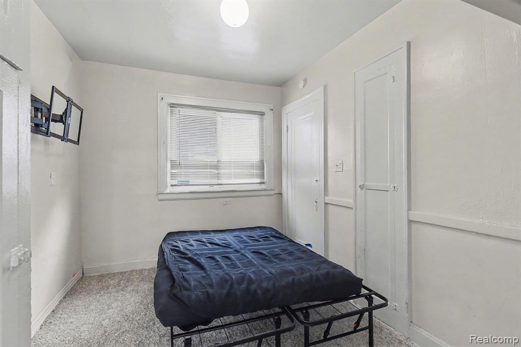 10336 W Point Street, Detroit, MI 48204 — Photo 9